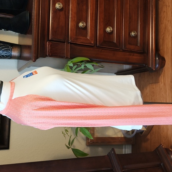 THE AMERICAN OUTDOORSMAN FOR WOMEN SIZE LARGE - Picture 4 of 5